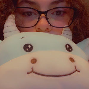 Meet your Posher, Alexandira